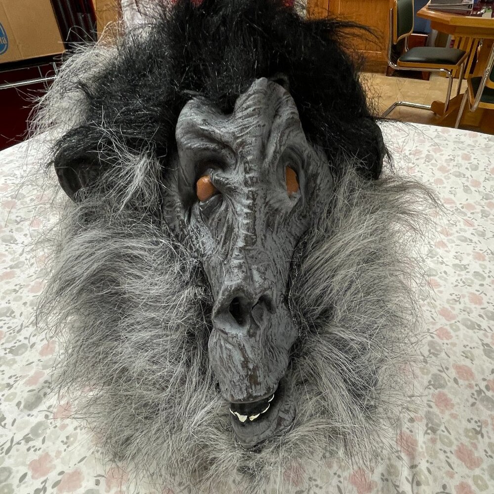 Gorilla Mask - Adult - NWT - Halloween